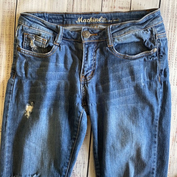 Low Rise Distressed Skinny Jeans - Picture 6 of 9